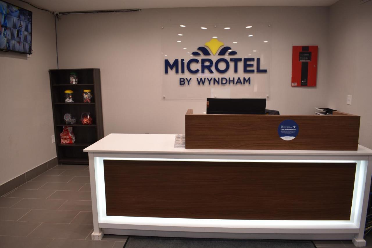マイクロテル イン&スイーツ バイ ウインダム ストックブリッジ アトランタ インターステート 75 エクステリア 写真